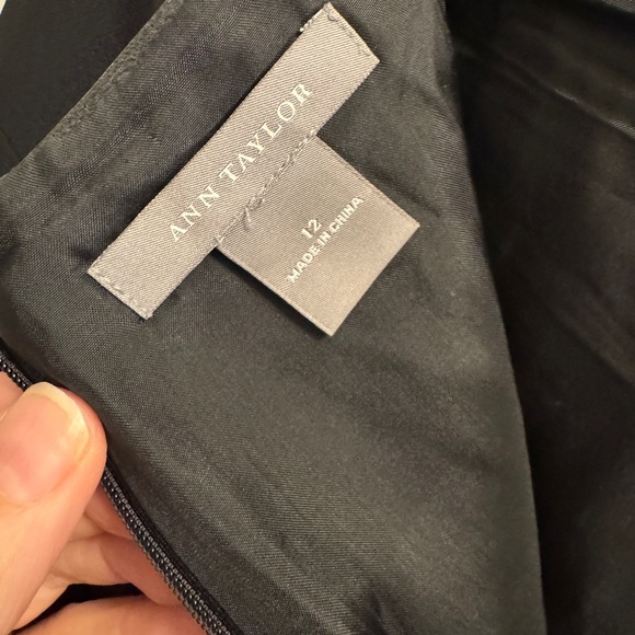 Ann Taylor Classic Black Skirt - Picture 3 of 3